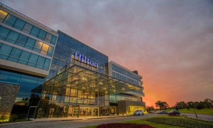 HILTON PILAR CUMPLE SU PRIMER ANIVERSARIO