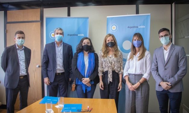 DANONE FIRMÓ UN ACUERDO CON EL CONSEJO NACIONAL DE COORDINACIÓN DE POLÍTICAS SOCIALES