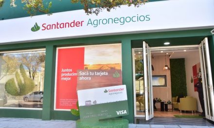 Santander inaugura su primera Oficina Comercial de Agronegocios