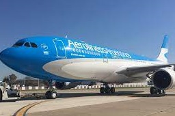 Aerolíneas Argentinas transportó más de 460 mil pasajeros en la primera quincena de enero