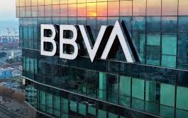 BBVA activó nueva función de notificaciones de consumos con tarjetas para sus clientes