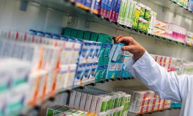 Laboratorios congelan precios de medicamentos por 30 días