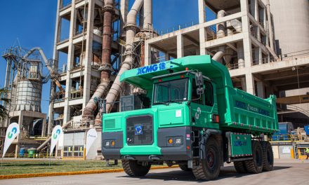 Holcim Argentina incorporó el primer camión 100% eléctrico en su flota