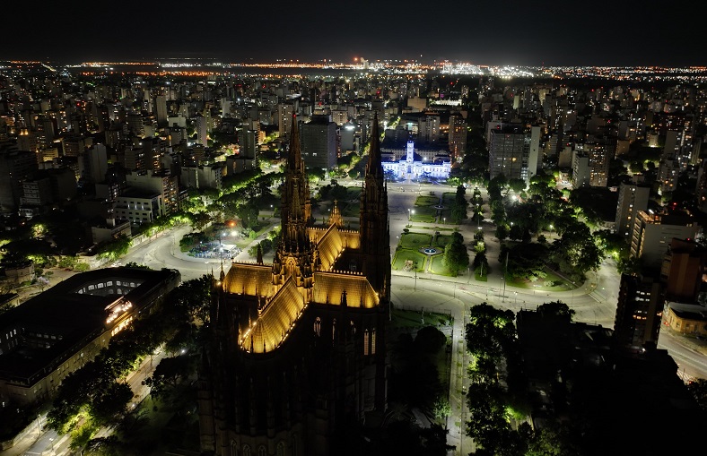 La Catedral de La Plata vuelve a brillar con un show sinfónico