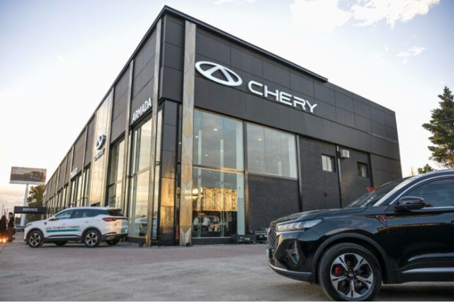 CHERY INAUGURÓ SU NUEVO CONCESIONARIO OFICIAL ARMADA PILAR