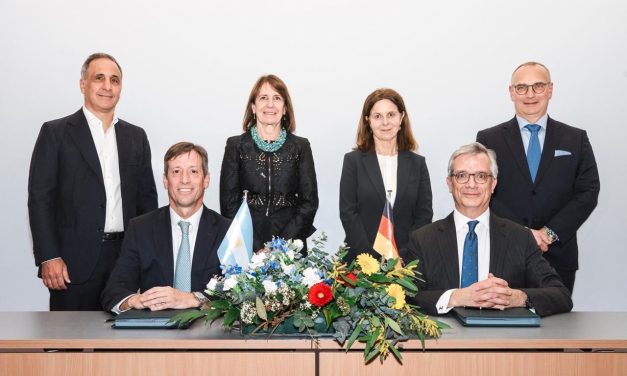 Southern Energy y SEFE firman el mayor contrato para la venta de GNL de Argentina al mundo