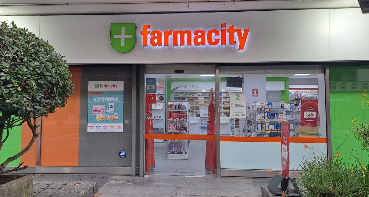 Farmacity amplía su presencia en Uruguay y refuerza su compromiso regional