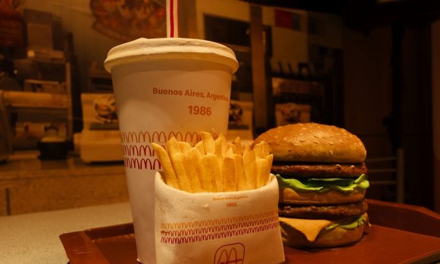 McDonald’s celebra 40 años en Argentina con un espacio para reencontrarse con su historia 